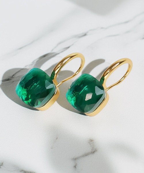 blackdia ocean（ブラックダイヤオーシャン）の「blackdia ocean クォーツピアス（ピアス（両耳用）・レディース・ブルー/ライトグリーン/オリーブ/パープル/ライトブルー/ダークグリーン/オレンジ/ラベンダー/ワインレッド/イエロー/ブラック/ゴールド系その他/ピンク/ライトブラウン/グリーン・FREE）」の5枚目の写真