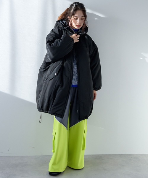 ヤンチェオンテンバール　フード付きコート　ブラック セール】ボリュームモンスターフーディーコート（ダウンジャケット