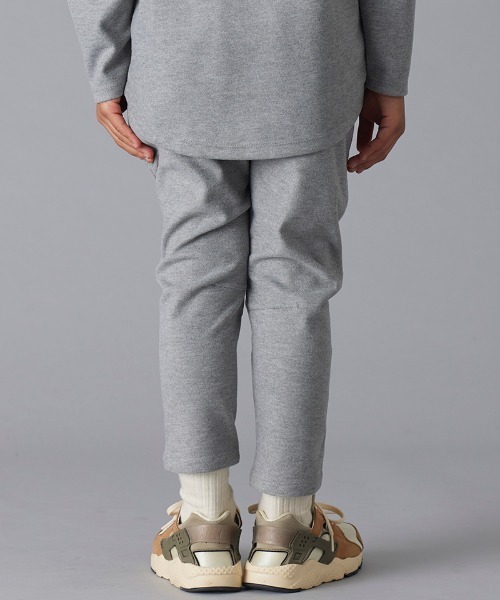 Smoothy（スムージー）の「SMOOTHY F. Suede sarrouel pants / スムージー フェイクスエードサルエルパンツ（その他パンツ・キッズ・ヘザーグレー/ベージュ/チャコールグレー/ブラック/カーキ・160/150/140/120/130/110/100）」の13枚目の写真