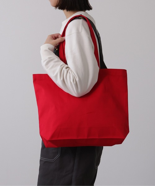 emesuelee(エメスーリー)の「レギュラーキャンバストートバッグ W(トートバッグ・レディース・ミント/ブルー系1/スモークピンク/レッド/ブルー/マスタード/グリーン/ネイビー/ピンク/モカ/ナチュラル/ライトグレー/カーキ/パープル/オリーブ・フリー)」の15枚目の写真