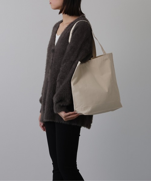 emesuelee(エメスーリー)の「レギュラーキャンバストートバッグ W(トートバッグ・レディース・ミント/ブルー系1/スモークピンク/レッド/ブルー/マスタード/グリーン/ネイビー/ピンク/モカ/ナチュラル/ライトグレー/カーキ/パープル/オリーブ・フリー)」の22枚目の写真