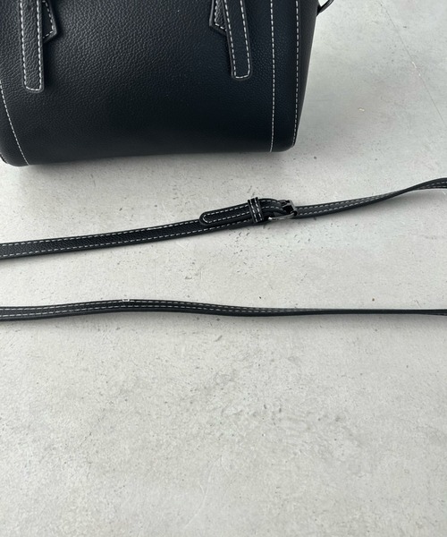 un+frame（アンフレーム）の「boston shoulder bag／2WAYステッチボストンショルダーバッグ（ショルダーバッグ・レディース・ダークブラウン/グリーン/ブラック/ベージュ・FREE）」の16枚目の写真