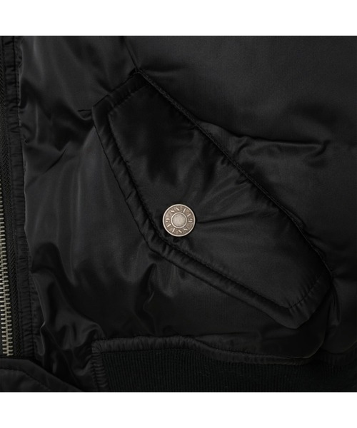 Guess（ゲス）の「GUESS Originals Fur Nylon Bomber（ブルゾン・レディース・ブラック・MEDIUM/X-SMALL/SMALL）」の8枚目の写真