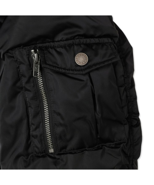 Guess（ゲス）の「GUESS Originals Fur Nylon Bomber（ブルゾン・レディース・ブラック・MEDIUM/X-SMALL/SMALL）」の10枚目の写真