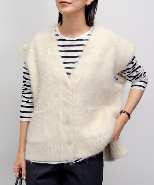 BARNYARDSTORM（バンヤードストーム）の「BARNYARDSTORM / ファーライクニットベスト（ベスト・レディース・オフホワイト/グレー・FREE）」の11枚目の写真