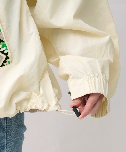 チチカカ(チチカカ)の「2WAYマウンテンジャケット(ブルゾン・レディース・ホワイト/ブラック・FREE)」の22枚目の写真