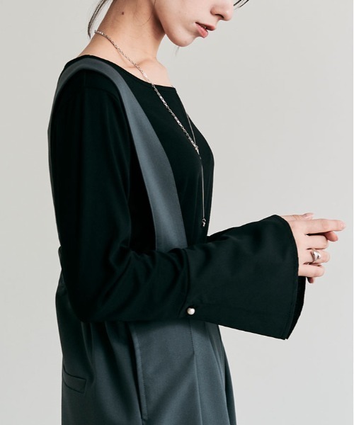 kirakiraShop(キラキラショップ)の「ベルカフス リブ トップス(Tシャツ/カットソー・レディース・ベージュ/オフホワイト/ブラック・M/L)」の4枚目の写真