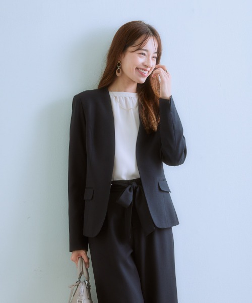 7days Life Styling（セブンデイズライフスタイリング）の「前後２ＷＡＹゴールドボタンブラウス（しわになりにくい・UVカット・タンブル乾燥OK）（シャツ/ブラウス・レディース・オフホワイト/ブラック/サックスブルー/ベージュ・S/M/L/LL）」の18枚目の写真