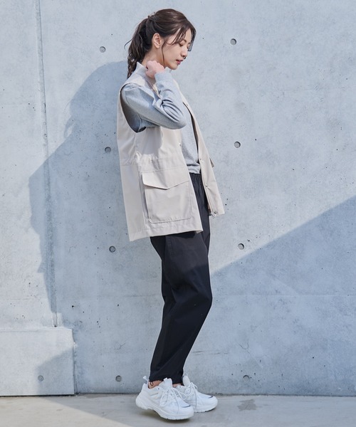 Arnold Palmer（アーノルドパーマー）の「ユーティリティ ワークベスト（ベスト・レディース・アイボリー/杢グレー/ブラック・S/L/M）」の6枚目の写真