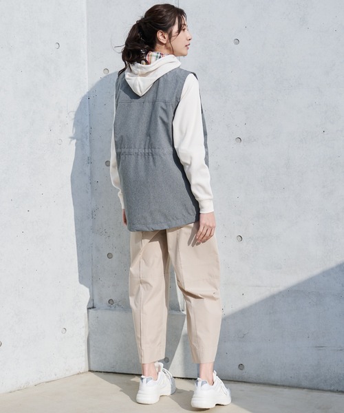 Arnold Palmer（アーノルドパーマー）の「ユーティリティ ワークベスト（ベスト・レディース・アイボリー/杢グレー/ブラック・S/L/M）」の21枚目の写真