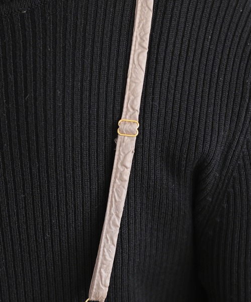 and it_（アンドイット）の「エンボス加工ビスチェキャミソール（キャミソール・レディース・ブラック/ベージュ/ペールイエロー・M/L）」の16枚目の写真