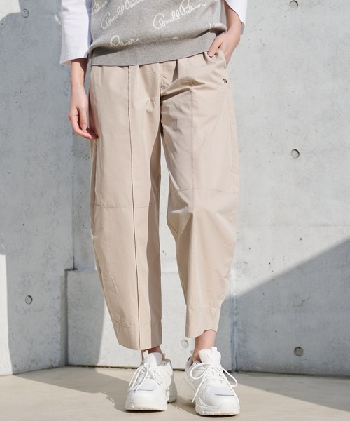 Arnold Palmer(アーノルドパーマー)の「コクーン リラックス パンツ(その他パンツ・レディース・ベージュ/ネイビー・S/M/L)」の18枚目の写真