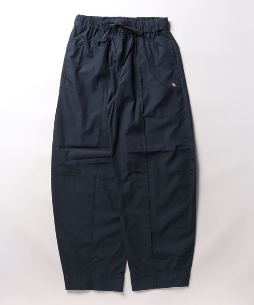 Arnold Palmer(アーノルドパーマー)の「コクーン リラックス パンツ(その他パンツ・レディース・ベージュ/ネイビー・S/M/L)」の21枚目の写真