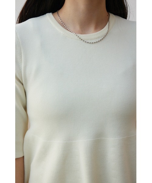 AZUL by moussy(アズールバイマウジー)の「ペプラム5分袖ニットトップス(ニット/セーター・レディース・アイボリー/ブラック/グリーン系その他・FREE)」の10枚目の写真