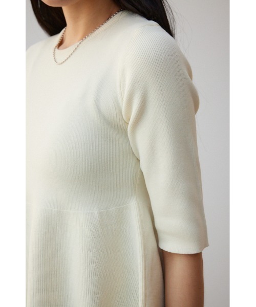 AZUL by moussy(アズールバイマウジー)の「ペプラム5分袖ニットトップス(ニット/セーター・レディース・アイボリー/ブラック/グリーン系その他・FREE)」の11枚目の写真
