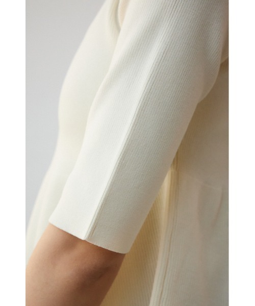 AZUL by moussy(アズールバイマウジー)の「ペプラム5分袖ニットトップス(ニット/セーター・レディース・アイボリー/ブラック/グリーン系その他・FREE)」の12枚目の写真