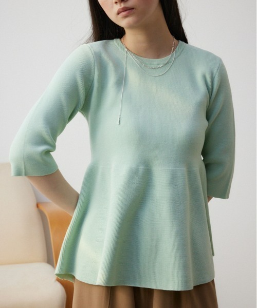 AZUL by moussy(アズールバイマウジー)の「ペプラム5分袖ニットトップス(ニット/セーター・レディース・アイボリー/ブラック/グリーン系その他・FREE)」の15枚目の写真