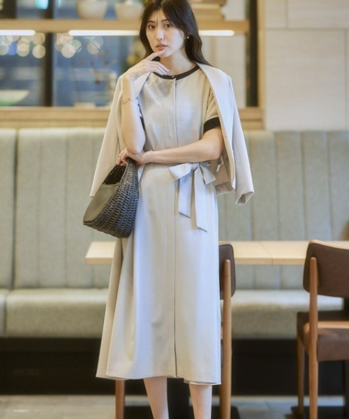 7days Life Styling(セブンデイズライフスタイリング)の「【洗濯機で洗える】 ドビー素材アンサンブルスーツセット(スーツセット・レディース・グレイッシュベージュ/ブラック系・L/M/S/LL)」の1枚目の写真