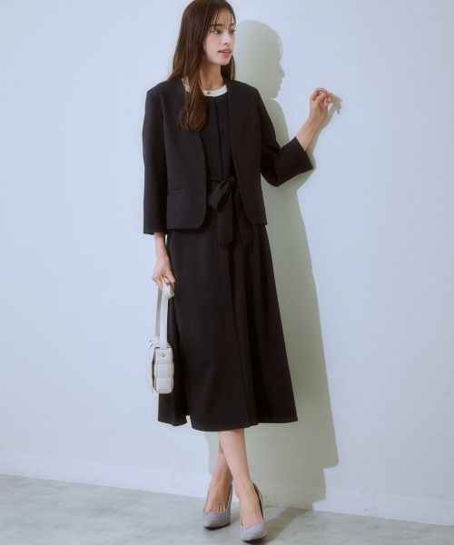 7days Life Styling(セブンデイズライフスタイリング)の「【洗濯機で洗える】 ドビー素材アンサンブルスーツセット(スーツセット・レディース・グレイッシュベージュ/ブラック系・L/M/S/LL)」の17枚目の写真