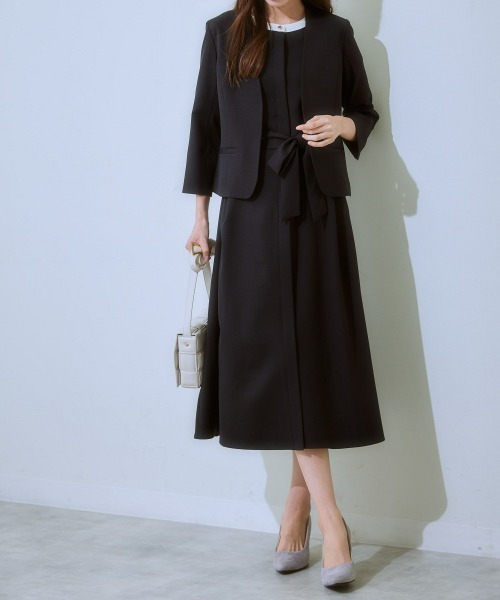 7days Life Styling(セブンデイズライフスタイリング)の「【洗濯機で洗える】 ドビー素材アンサンブルスーツセット(スーツセット・レディース・グレイッシュベージュ/ブラック系・L/M/S/LL)」の16枚目の写真