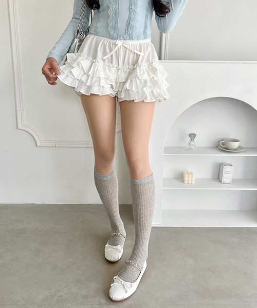 Loueme（ルエム）の「フリルティアードかぼちゃパンツ（その他