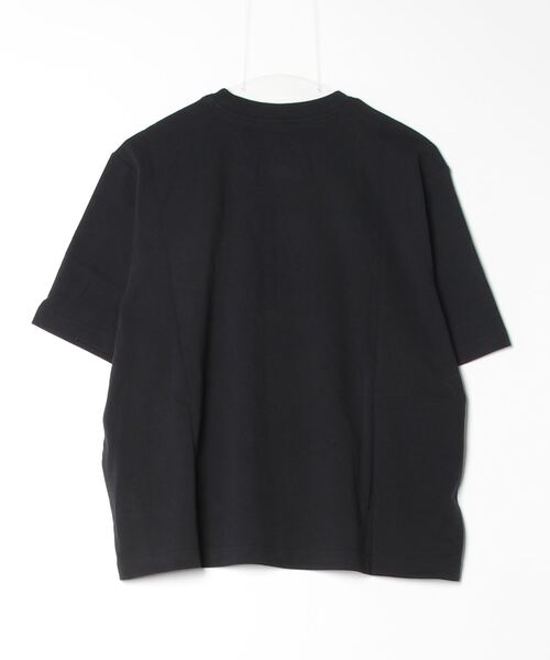 NIKE(ナイキ)の「NIKE/ナイキ Tシャツ DESI WS NSWボクシーVDAY SST FQ8871-010(Tシャツ/カットソー・レディース・ホワイト/ブラック/ピンク・S/L/XL/M)」の4枚目の写真