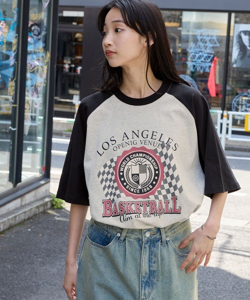 MONO-MART(モノマート)の「ヴィンテージライクスポーツグラフィック ラグラン半袖Tシャツ(Tシャツ/カットソー・レディース・ネイビー系/ネイビー系2/ホワイト系/ブラック系/ブラック系2/チャコール/ワイン/ネイビー/ブラック・M/L)」の22枚目の写真