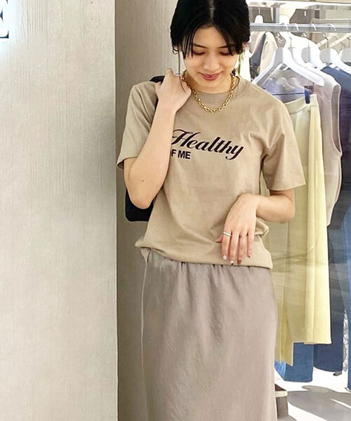 RITA（リタ）の「《NOBLE別注》RITA/リタ ロゴT（Tシャツ/カットソー・レディース・グリーン/ホワイト/ダークブルー/ベージュ・FREE）」の16枚目の写真