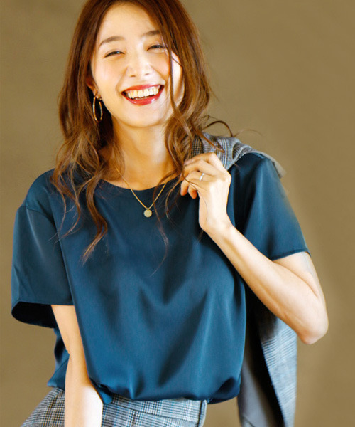 オフィスで着られるきちんとTシャツ（シャツ/ブラウス）｜Ehre style（エーレスタイル）