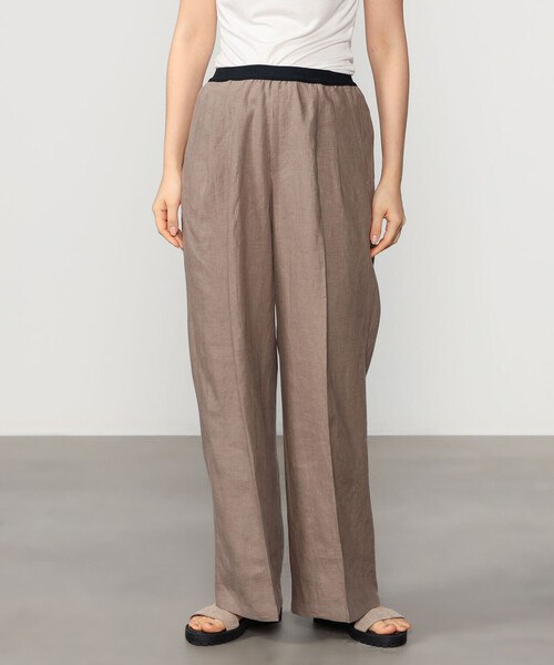 Bshop(ビショップ)の「BRACCAE | リネン ツータックパンツ WOMEN(スラックス・レディース・モカ/ライトグレー/ピンク/チャコール・2/1)」の4枚目の写真