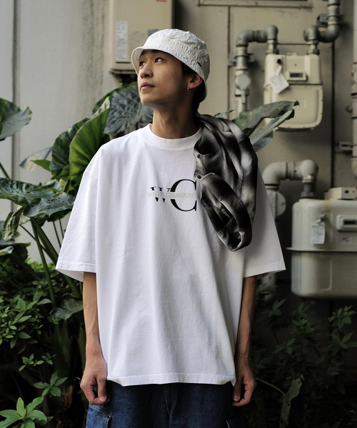 WILLY CHAVARRIA(ウィリーチャバリア)の「【WILLY CHAVARRIA / ウィリー チャバリア】WISM 別注 WC Logo Tee(Tシャツ/カットソー・メンズ・ホワイト/ブラック系その他・X-LARGE/LARGE)」の22枚目の写真