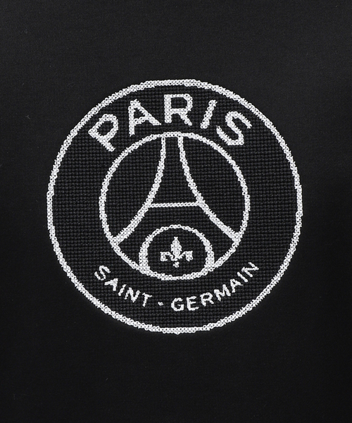 PARIS SAINT-GERMAIN(パリサンジェルマン)の「【Paris Saint-Germain / パリ・サン=ジェルマン】JP Cross-stitch sweatshirt(スウェット・メンズ・ブラック・MEDIUM)」の10枚目の写真