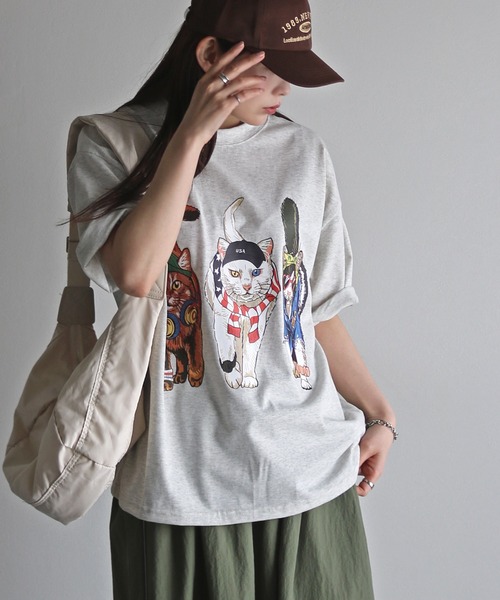 COURO(コウロ)の「アニマル前後プリントオーバーサイズユニセックスTシャツ(Tシャツ/カットソー・レディース・ホワイト/ホワイト系/ブラック系/ブラック/チャコールグレー/チャコール/ライトグレー系/オートミール・M/L/XL)」の1枚目の写真