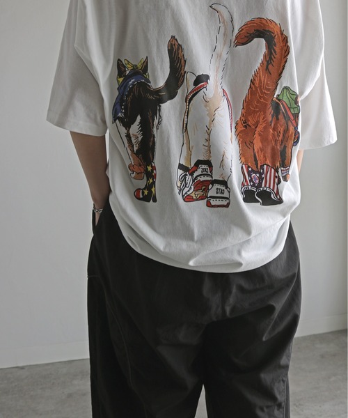 COURO(コウロ)の「アニマル前後プリントオーバーサイズユニセックスTシャツ(Tシャツ/カットソー・レディース・ホワイト/ホワイト系/ブラック系/ブラック/チャコールグレー/チャコール/ライトグレー系/オートミール・M/L/XL)」の22枚目の写真