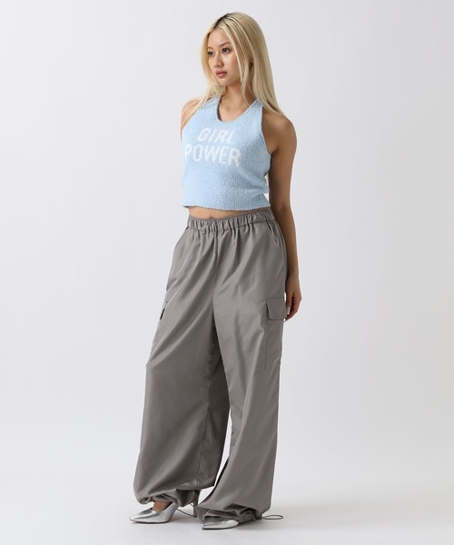 FOREVER 21(フォーエバー トゥエンティーワン)の「【2024SS】カーゴナイロンワイドパンツ(カーゴパンツ・レディース・ブラック/グレー/カーキ・SMALL/MEDIUM)」の20枚目の写真