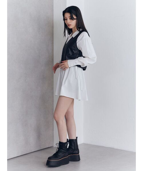 MURUA（ムルーア）の「フェイクレザーベスト×シャツワンピースSET（ワンピース・レディース・ブラック/グレー/ブラウン・FREE）」の12枚目の写真