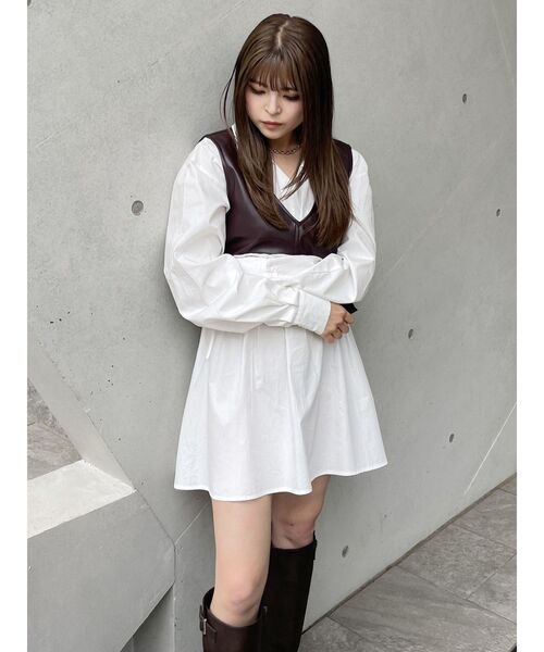 MURUA（ムルーア）の「フェイクレザーベスト×シャツワンピースSET（ワンピース・レディース・ブラック/グレー/ブラウン・FREE）」の22枚目の写真