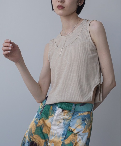 VACANCY（ヴァカンシー）の「シアーレイヤードホール2wayアメスリタンク（タンクトップ・レディース・アイボリー/ブラック/グリーン・FREE）」の5枚目の写真