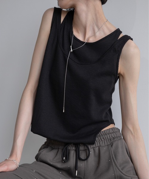VACANCY（ヴァカンシー）の「シアーレイヤードホール2wayアメスリタンク（タンクトップ・レディース・アイボリー/ブラック/グリーン・FREE）」の22枚目の写真
