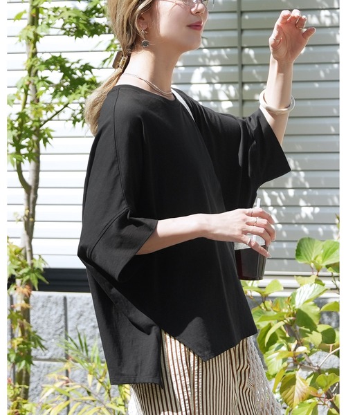 reca(レカ)の「【接触冷感】ドルマンスリーブワイドTシャツ ラクに体型カバーも叶う!綿100%(Tシャツ/カットソー・レディース・ピンク系その他/オフホワイト/チャコールグレー/ブラック/イエロー系その他/ブルー/ミント・M)」の2枚目の写真