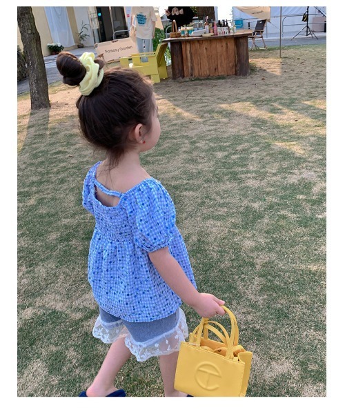 CERCA（チェルカ）の「lulunoix/フラワーフリルブラウス N15270（シャツ/ブラウス・キッズ・ブルー/ピンク・90cm/110cm/100cm/120cm）」の4枚目の写真