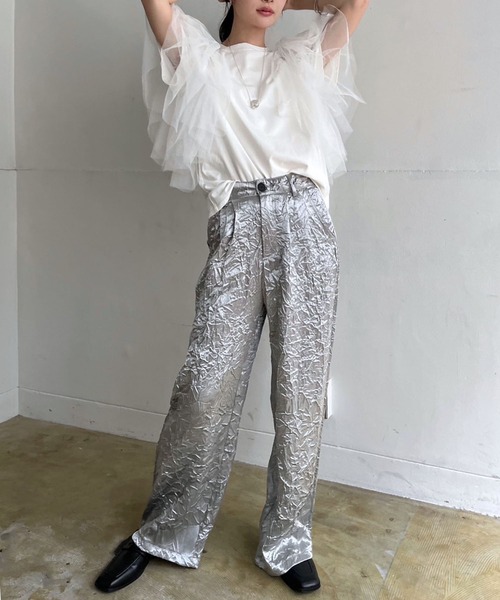 Jewelobe(ジュエローブ)の「ボリュームチュールラッフルTシャツ(Tシャツ/カットソー・レディース・ホワイト/ブラック・FREE)」の7枚目の写真