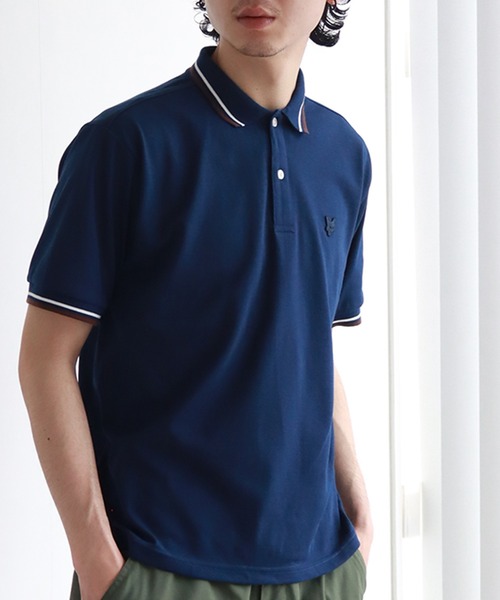 LYLE&SCOTT（ライルアンドスコット）の「【LYLE&SCOTT/ライルアンドスコット】ゴールデンイーグル リブライン 半袖 ポロシャツ（ポロシャツ・メンズ・サンドベージュ/ブルー/アイボリー/ブラック・LL/L/M）」の4枚目の写真