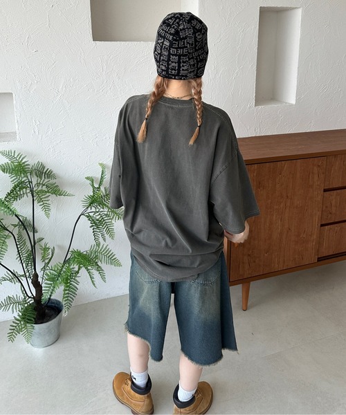 sedacle(セダクル)の「箔プリントTEE(Tシャツ/カットソー・メンズ・ブラウン/チャコールグレー・SMALL/LARGE/MEDIUM)」の8枚目の写真