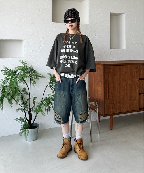 sedacle(セダクル)の「箔プリントTEE(Tシャツ/カットソー・メンズ・ブラウン/チャコールグレー・SMALL/LARGE/MEDIUM)」の6枚目の写真