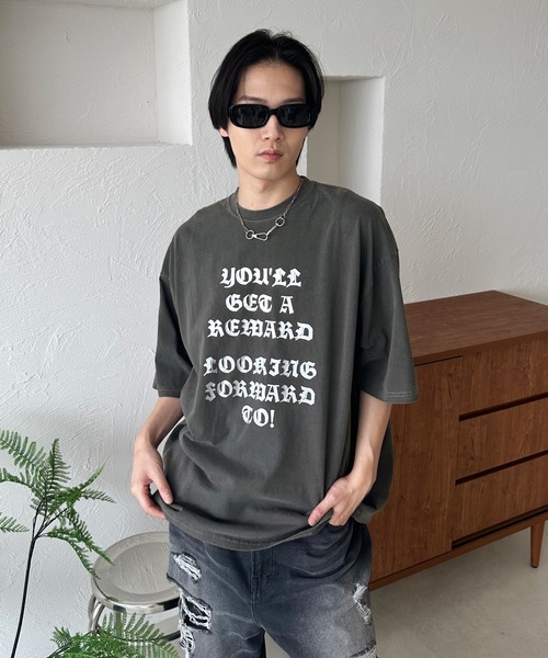 sedacle(セダクル)の「箔プリントTEE(Tシャツ/カットソー・メンズ・ブラウン/チャコールグレー・SMALL/LARGE/MEDIUM)」の4枚目の写真