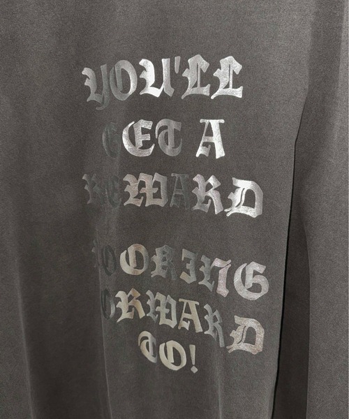 sedacle(セダクル)の「箔プリントTEE(Tシャツ/カットソー・メンズ・ブラウン/チャコールグレー・SMALL/LARGE/MEDIUM)」の13枚目の写真