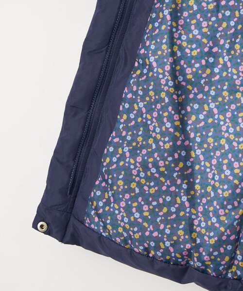 green label relaxing(グリーンレーベルリラクシング)の「ガールズダウンコート / キッズ 100cm-130cm(ダウンジャケット/コート・キッズ・ダークグレー/ベージュ/ネイビー・100cm/110cm/120cm/130cm)」の14枚目の写真