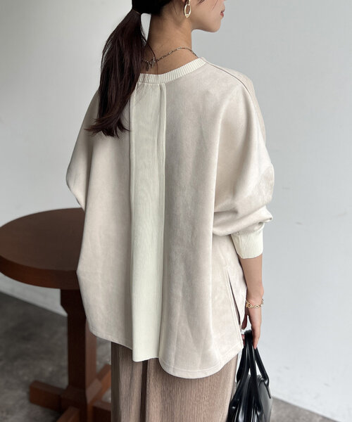 Chez toi（シェトワ）の「BACKリブラインスエードプルオーバー（Tシャツ/カットソー・レディース・ブルー/グレー/アイボリー/ブラック・FREE）」の11枚目の写真