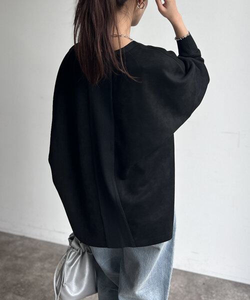 Chez toi（シェトワ）の「BACKリブラインスエードプルオーバー（Tシャツ/カットソー・レディース・ブルー/グレー/アイボリー/ブラック・FREE）」の21枚目の写真